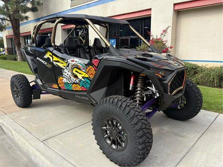 Vente aux enchères de véhicules neufs Can-Am, Polaris, VTT, 